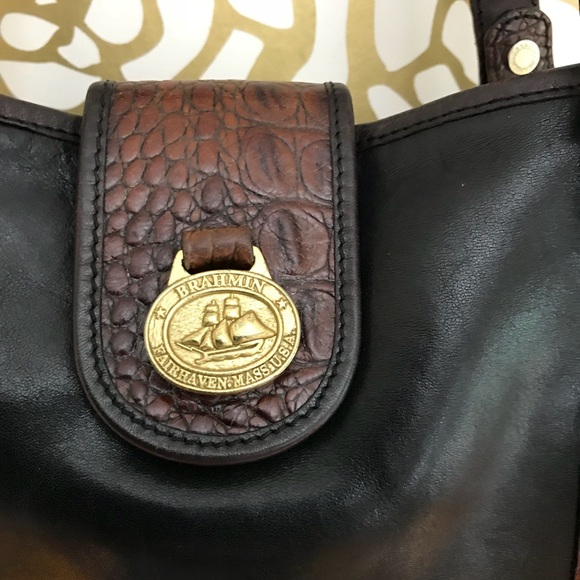 Brahmin Leather Alligator Accent Black Bucket Bag - Picture 2 of 11
